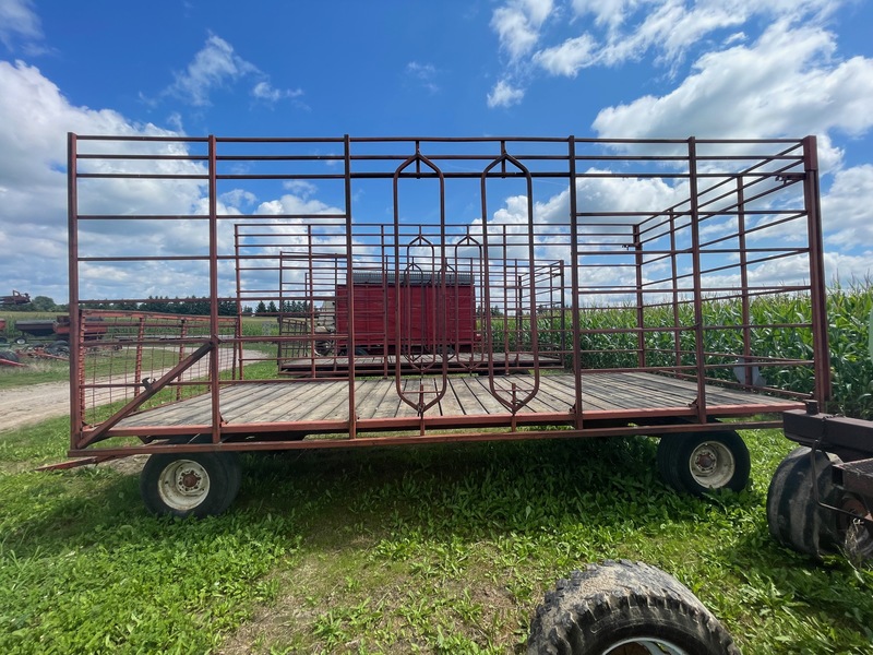 Wagons  Bale Thrower Wagons - 8ft x 20ft Photo