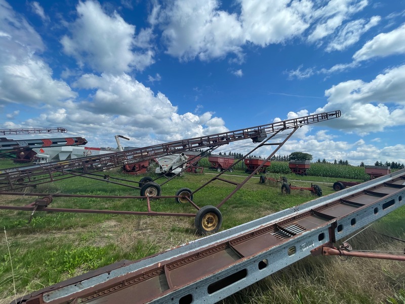 Hay/Forage/Livestock  48ft Electric Pipe Elevator Photo