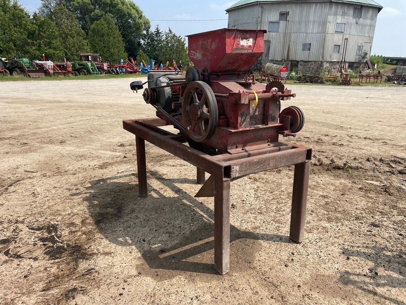 Miscellaneous  10" Electric Roller Mill Photo