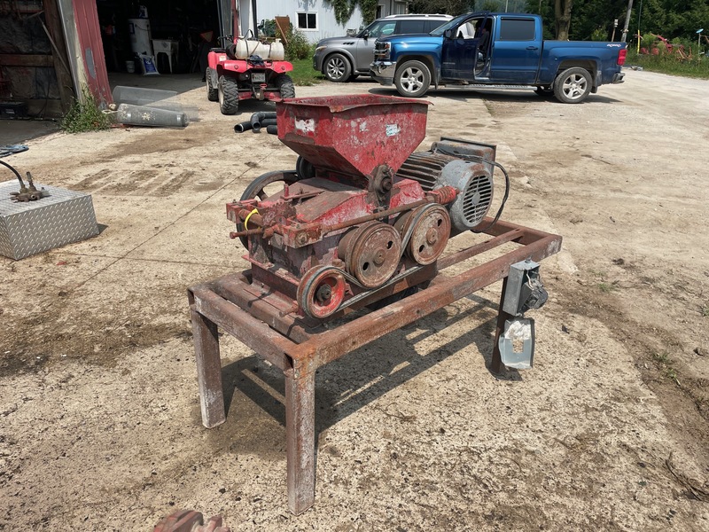 Miscellaneous  10" Electric Roller Mill Photo