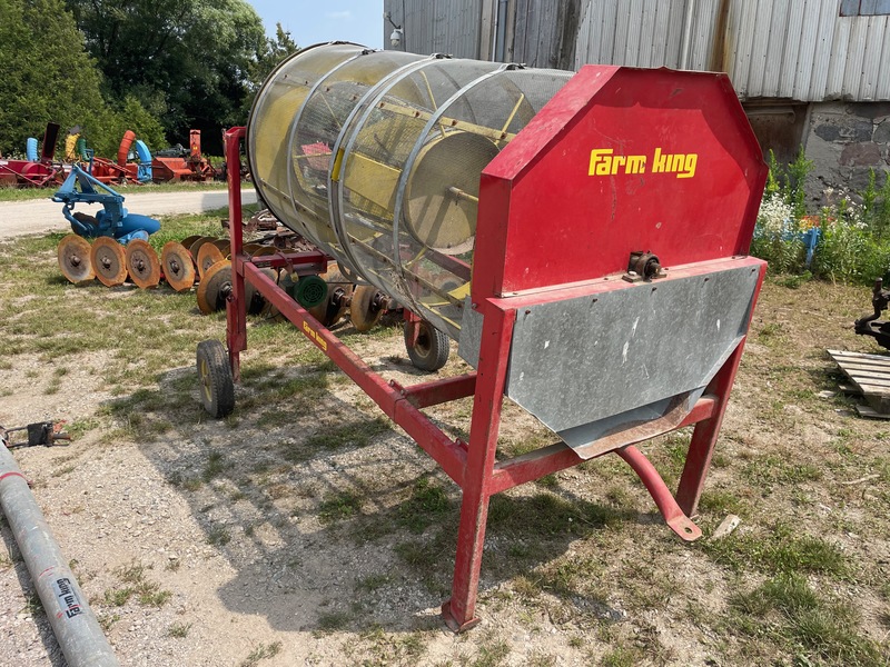 Farm King 2 Stage Electric Grain Cleaner | With Fill Auger