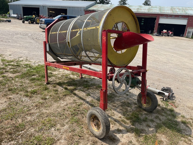 Grain Handling  Farm King 2 Stage Electric Grain Cleaner | With Fill Auger Photo