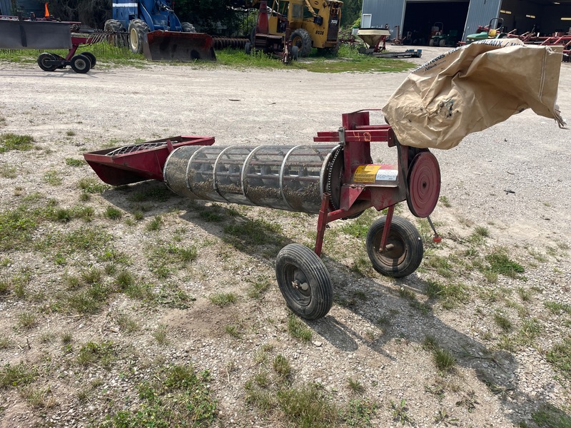 Grain Handling  Feterl Grain Cleaner (Electric) Photo