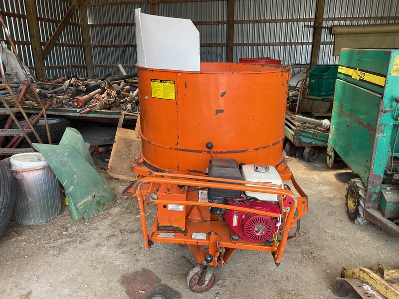 Hay/Forage/Livestock  Valmetal Bale Chopper (Self Drive) | Small rounds or Square Bales Photo