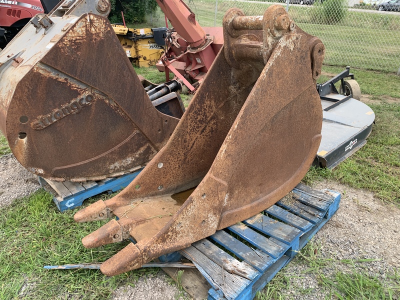  Excavator Buckets /Volvo S2 mount  for sale 