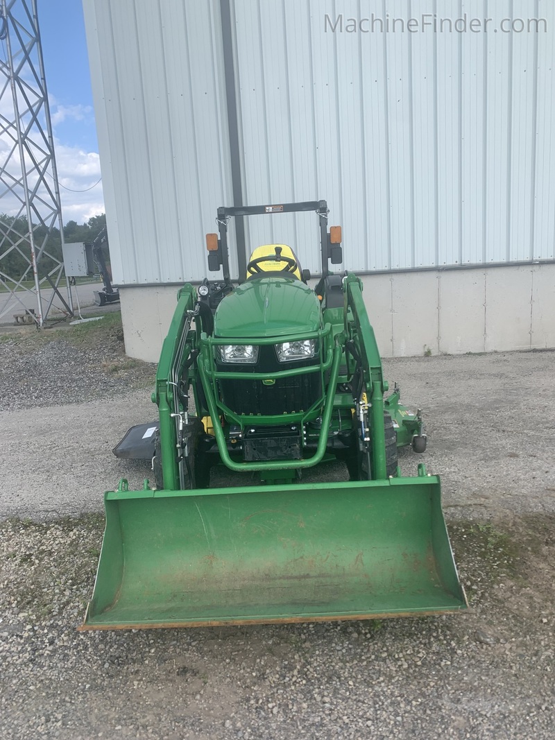 Tractors  2018 John Deere 2032R Compact Utility Tractor Photo