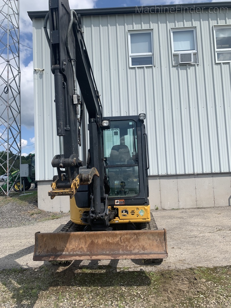 Construction  2019 John Deere 35G Compact Excavator Photo