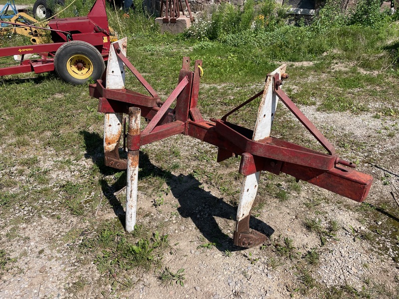 Tillage - Cultivators  2 Shank Ripper - 3pth Photo