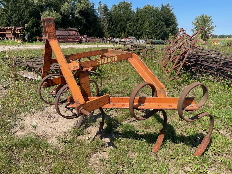 Tillage - Cultivators  Kubota Cultivator - 3pth Photo