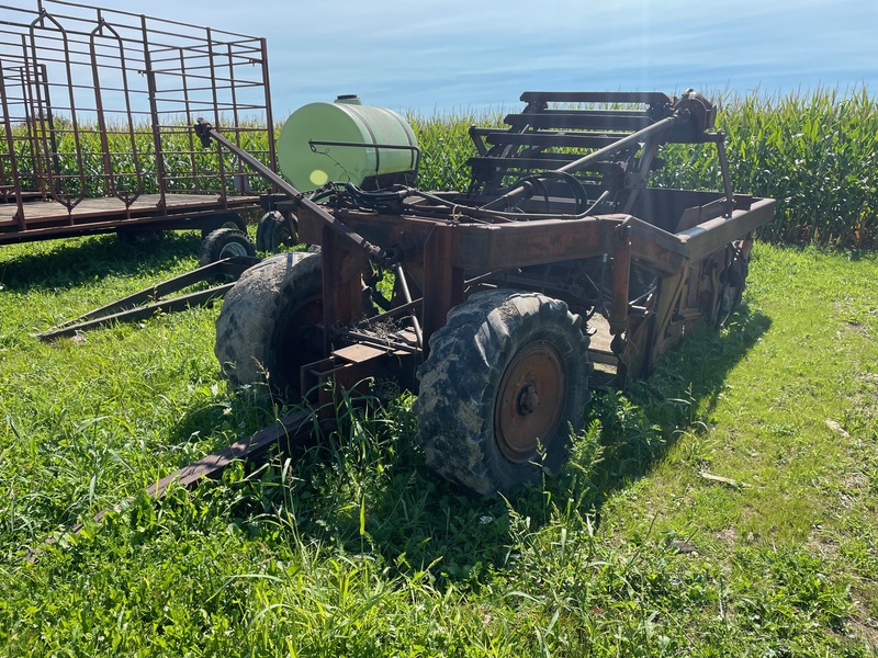 Tillage - Other  Earth Mover - PTO Drive Photo