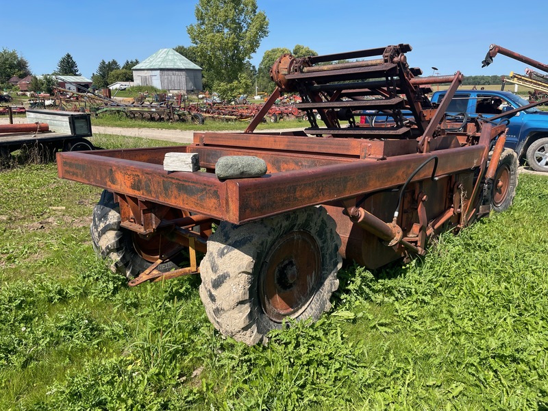 Tillage - Other  Earth Mover - PTO Drive Photo