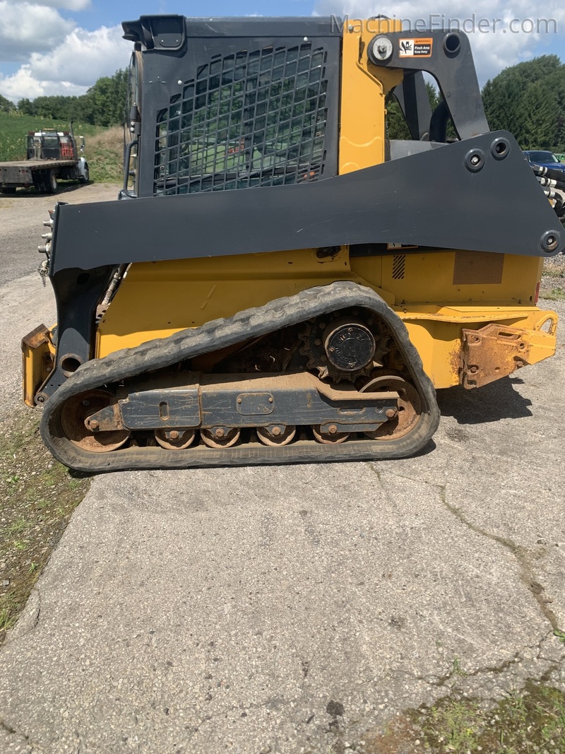 Construction  2020 John Deere 325G Track Loader Photo