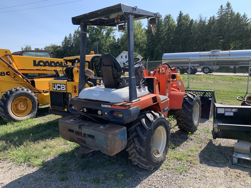 Kubota R520 Compact Wheel Loader 