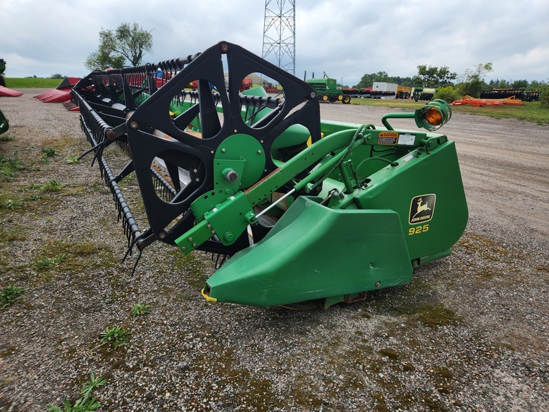 Flex Head  John Deere 925 Flex Head  Photo