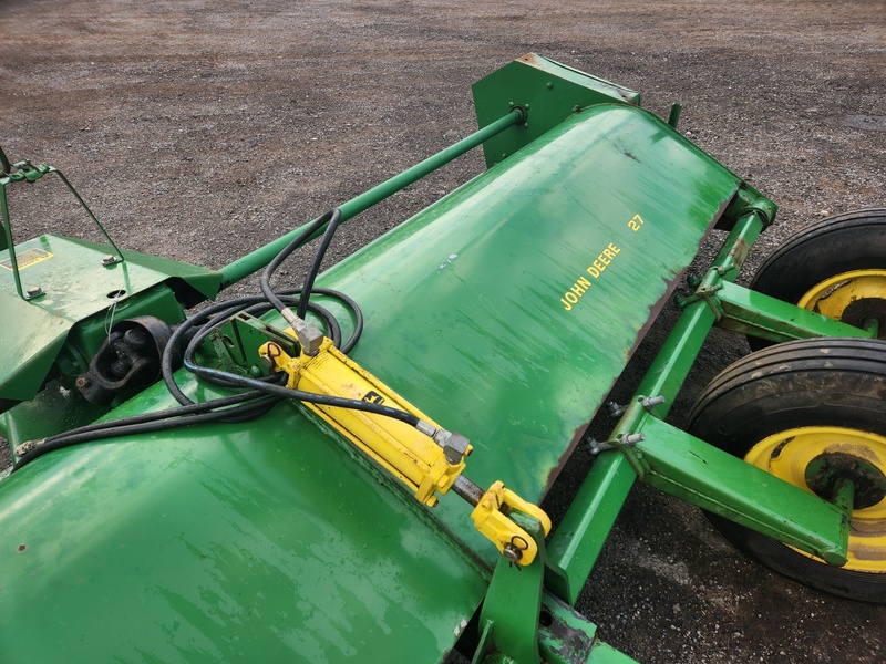 Mowers  John Deere 27 Stock Chopper Photo