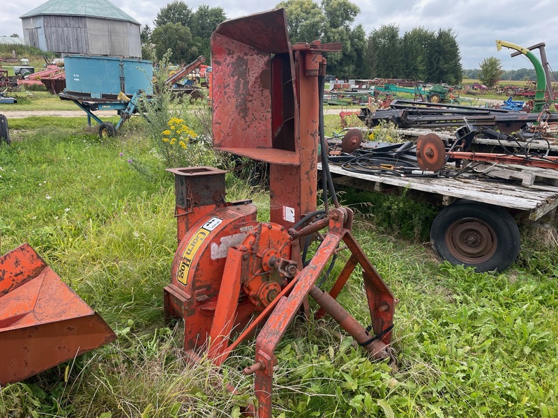 Hay/Forage/Livestock  McKee Cornhog Forage Blower Chopper Photo