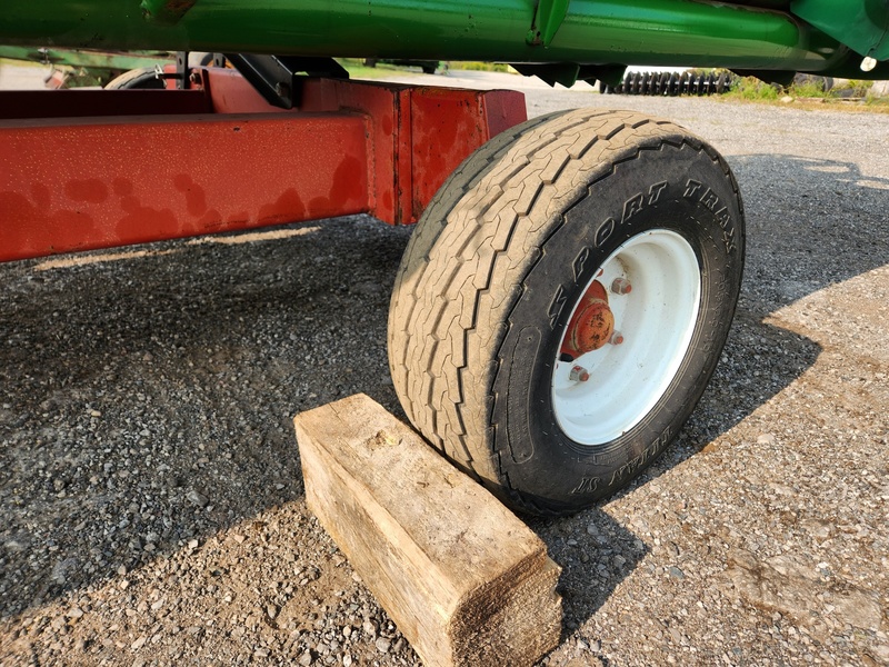 Other Farm Equipment  Unverferth HT 25 Header Cart  Photo