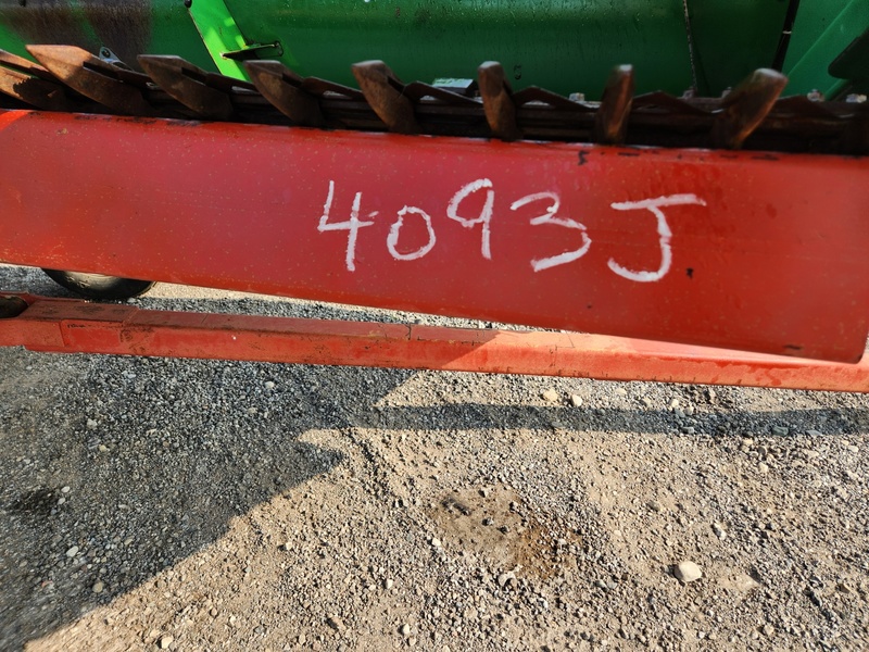 Other Farm Equipment  Unverferth HT 25 Header Cart  Photo