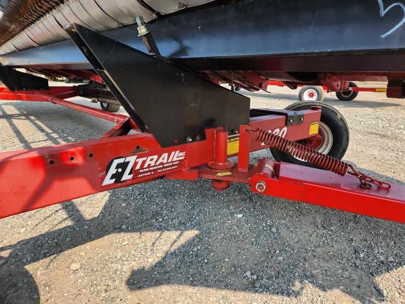 Other Farm Equipment  Ez Trail 680 Header Cart (20') Photo