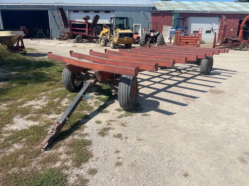 20ft Round Bale Wagon