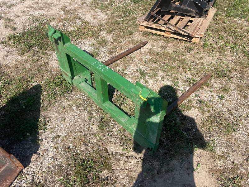 Attachments  John Deere 2 Prong Bale Spear - Quick Attach Photo