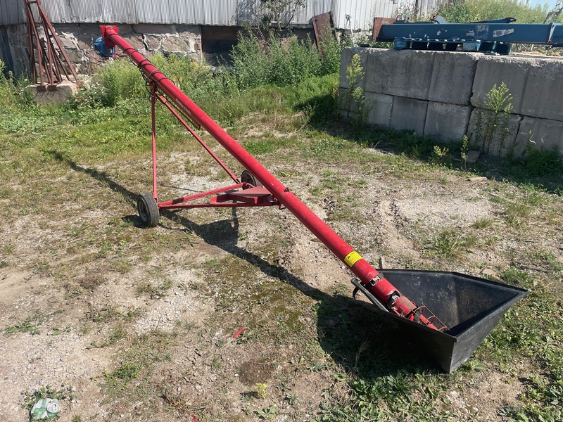 Grain Handling  Farm King Transfer Auger - 4" x 16ft Photo