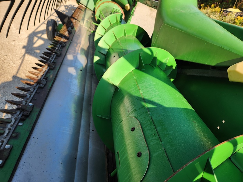 Flex Head  John Deere 920 Flex Head  Photo