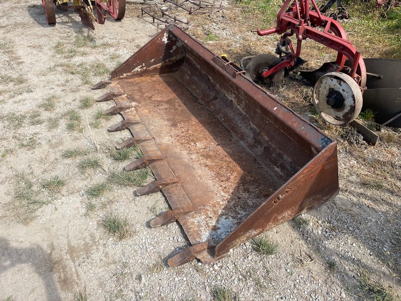 Attachments  7ft Tooth Bucket - Skid Steer + Quick Attach Photo