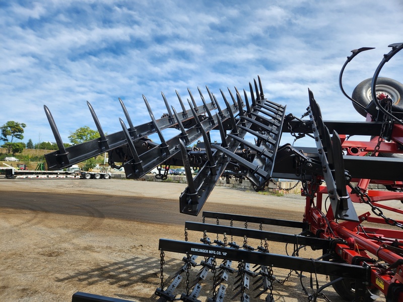 Cultivators  Case IH 4300 Cultivator Photo