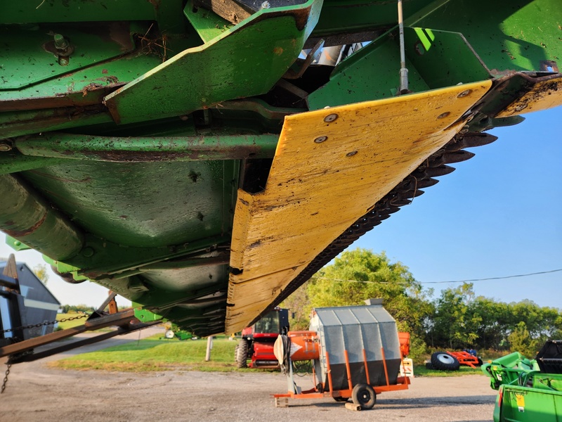 Flex Head  John Deere 925 Flex Head  Photo