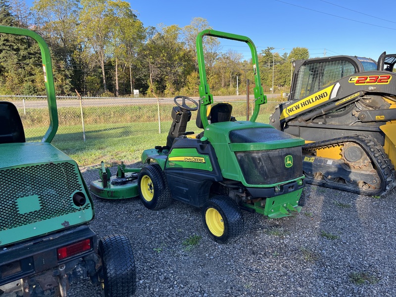 John Deere F1550 72” Front Deck Mower 