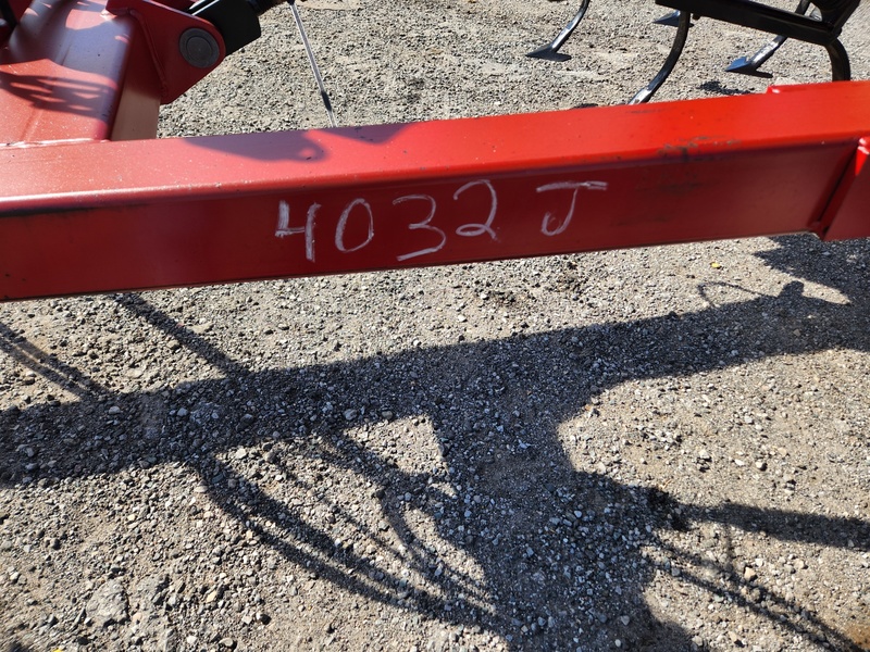 Cultivators  Case IH Tigermate ll Cultivator Photo