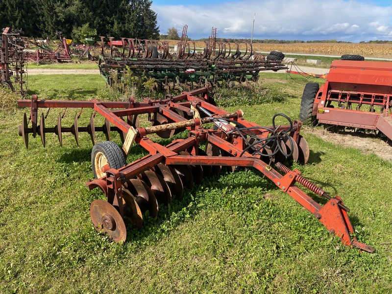 Tillage - Discs  Krause 9ft Disc Photo