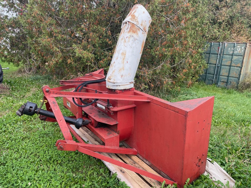 Smyth 8ft Snow Blower with Hydraulic Chute | Single Auger