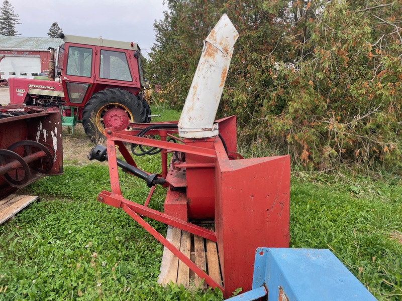 Snow Removal  Smyth 8ft Snow Blower with Hydraulic Chute | Single Auger Photo