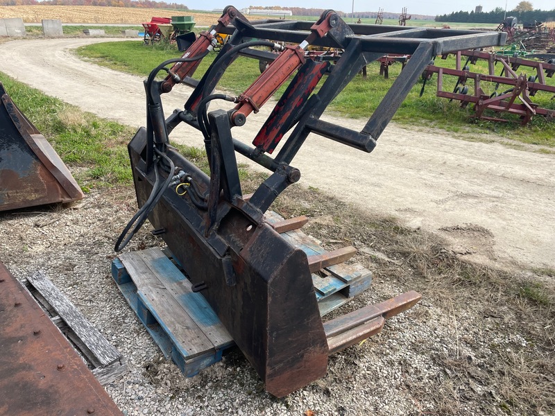 Attachments  Frey Grapple Bucket for Brush or Logs Photo