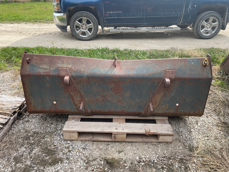 Attachments  Euro 80" Bucket | Quick Attach Photo