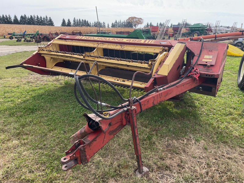 Hay/Forage/Livestock  New Holland 492 Haybine Photo