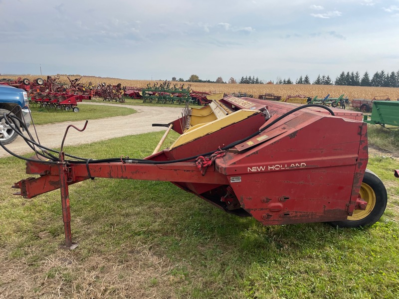 Hay/Forage/Livestock  New Holland 492 Haybine Photo