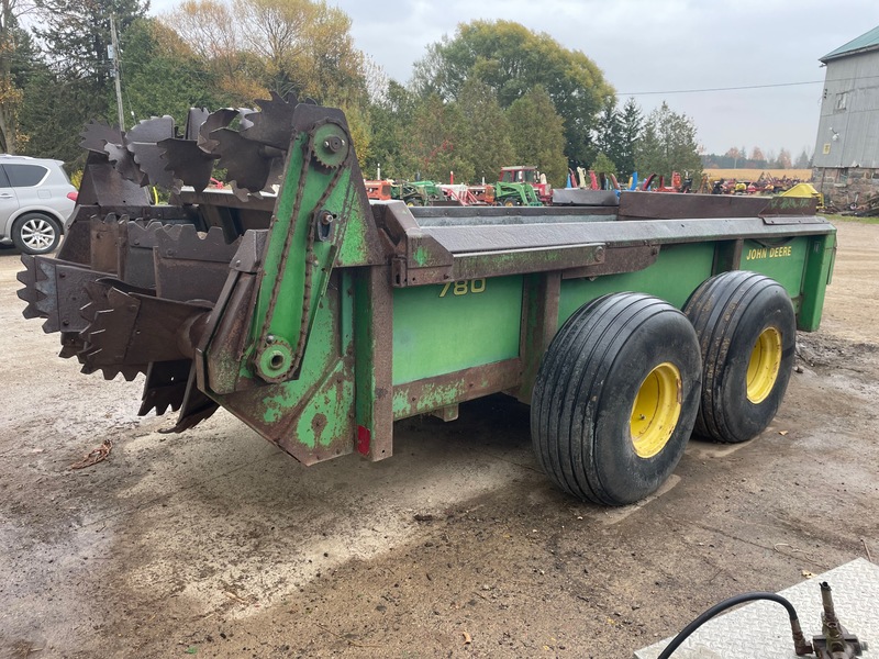 Manure Equipment  John Deere 780 Hydra Push Manure Spreader - Double Beater + End Gate Photo