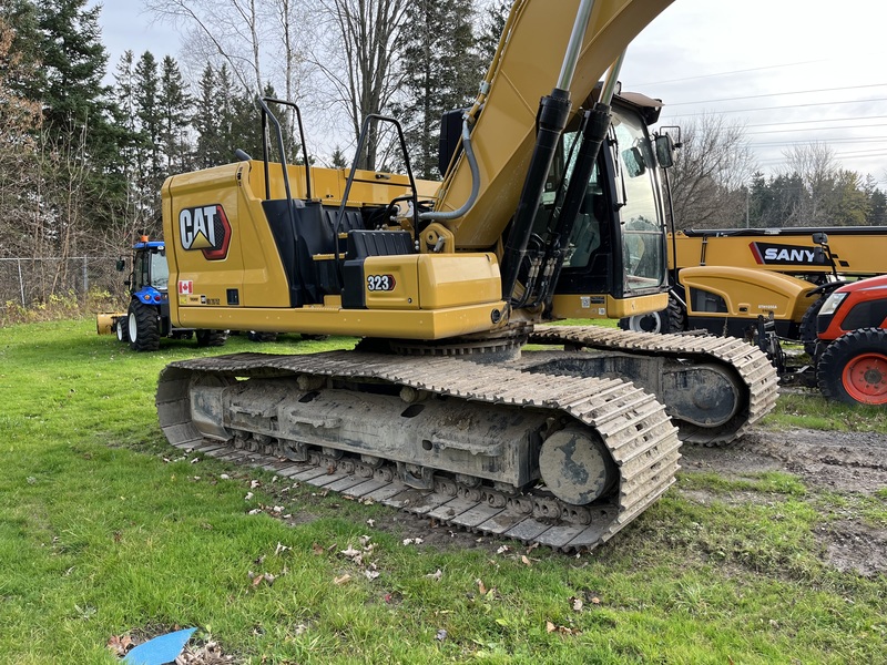 Cat 323 Excavator - Only 875 hrs 