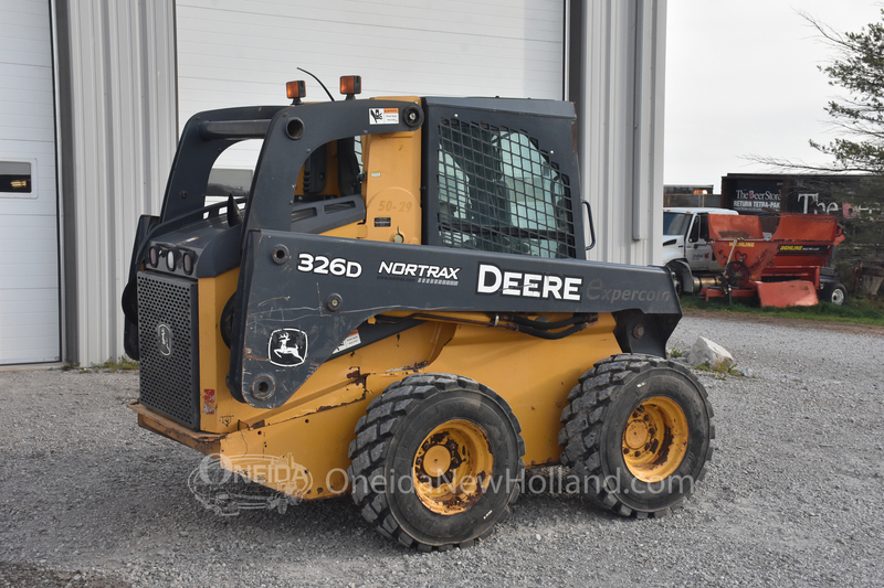 Skidsteers & Track Loaders  2013 Deere 326D Skidsteer Photo