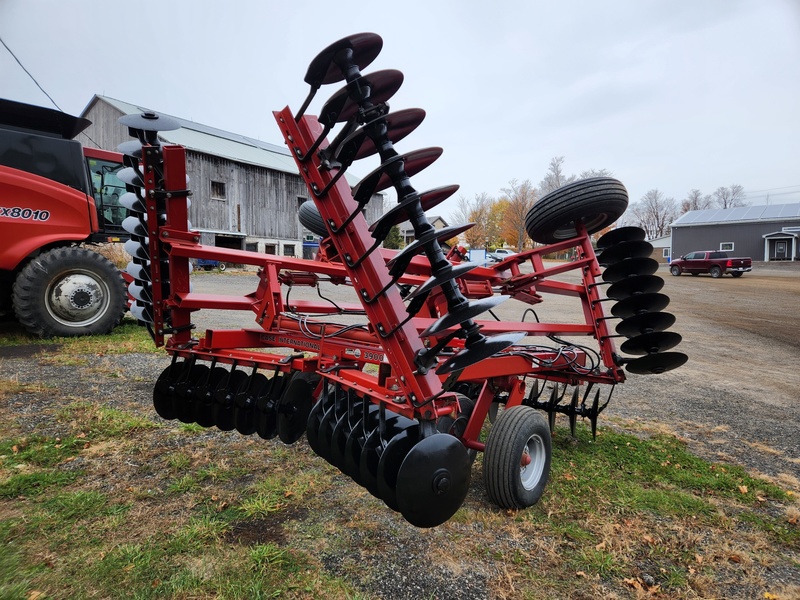 Discs  Case IH 3900 Disc Photo