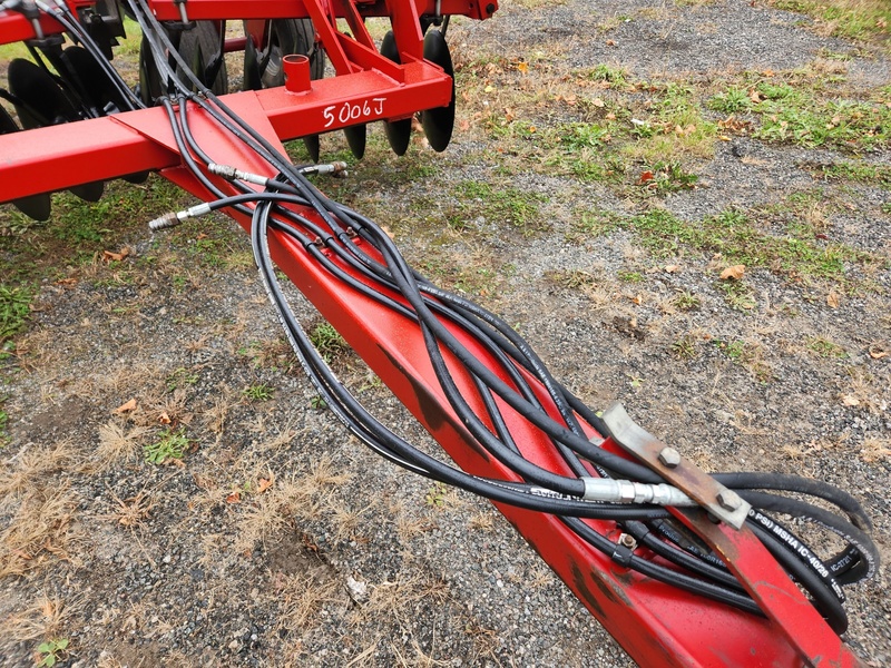 Discs  Case IH 3900 Disc Photo