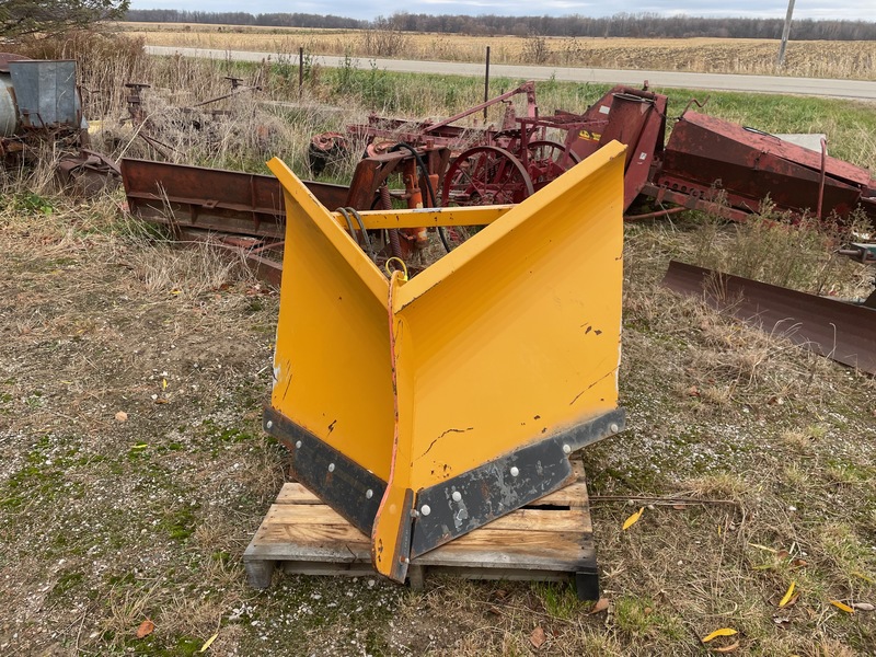 Trackless Sidewalk Blade - Front Mount