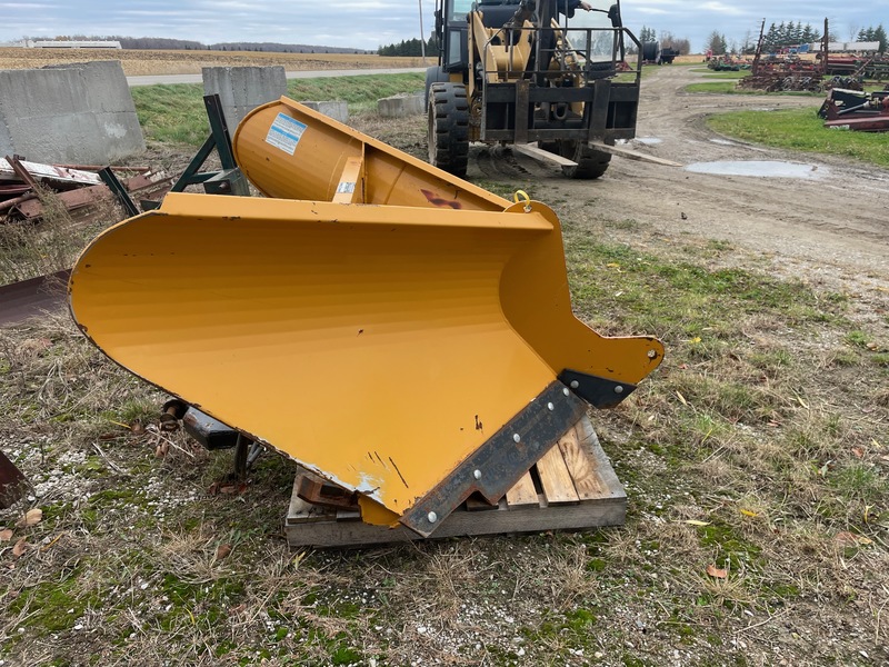 Attachments  Trackless Sidewalk Blade - Front Mount Photo