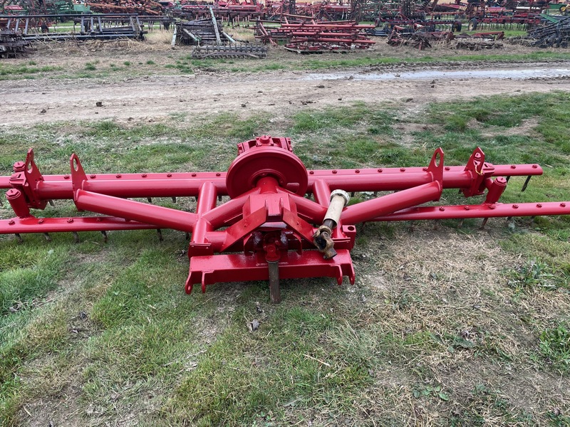 Attachments  Vicon 3pth PTO Power Harrow 13' Photo