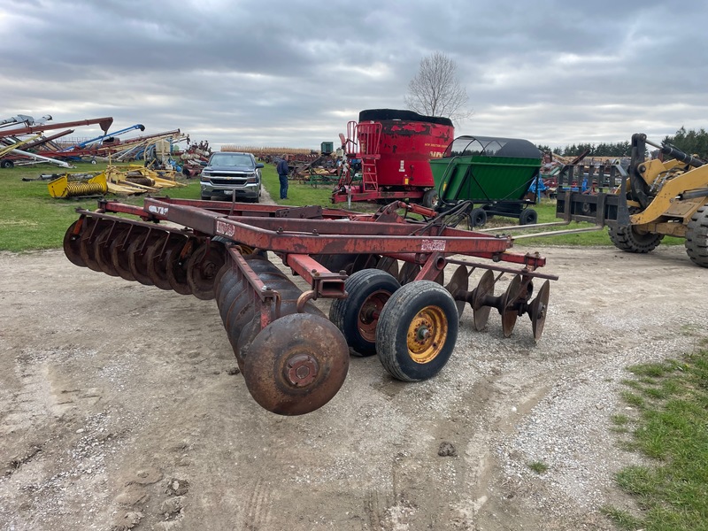 Tillage - Discs  Kewanee 820 Heavy Duty Rock Flex Disc - 23" - Adjustable Gangs Photo