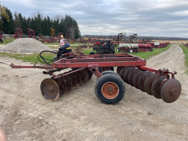 Tillage - Discs  Kewanee 820 Heavy Duty Rock Flex Disc - 23" - Adjustable Gangs Photo