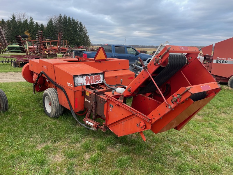 Hay/Forage/Livestock  Massey Ferguson 124 Baler with Thrower Photo